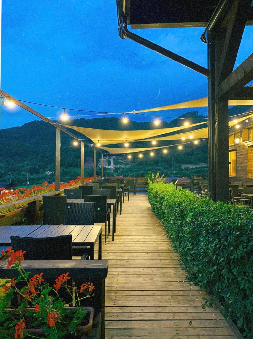 Hotel Maggie'S Ranch Rîşnov Exteriér fotografie