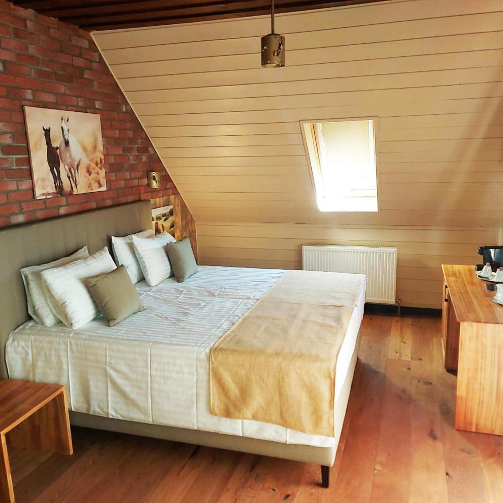 Hotel Maggie'S Ranch Rîşnov Exteriér fotografie