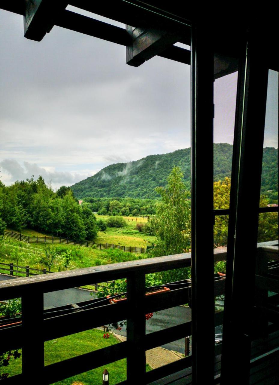 Hotel Maggie'S Ranch Rîşnov Exteriér fotografie